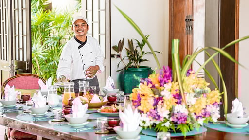 Baan Rattana Thep Personal de la Villa