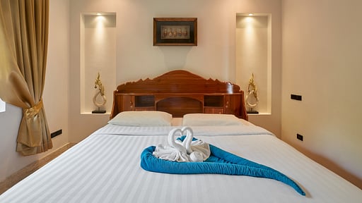 Baan Saitara 5 Bedroom 4