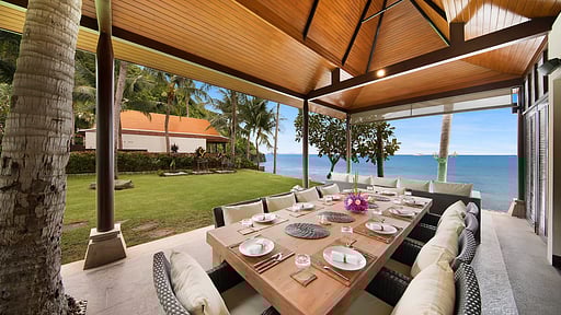 Baan Samlarn Dining area