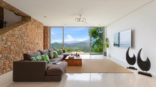 Baan Sang Мультимедийная комната