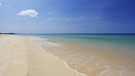 Baan Taley Rom Beach