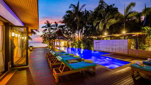Baan Tao Talay Piscina