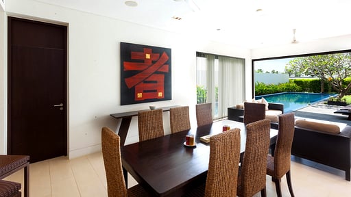 Baan Yamu Garden Pool Dining area