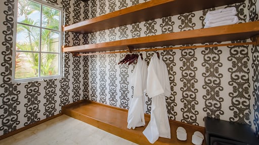 Bali Beach Mansion Bedroom 2