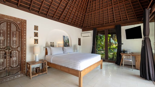 Villa Home Bedroom 3