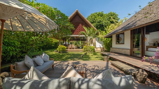 Villa Home Garden