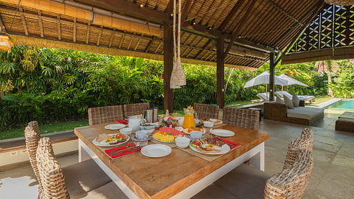 Villa Home Dining area
