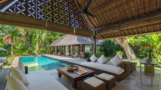 Villa Home Living room