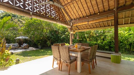 Villa Home Dining area