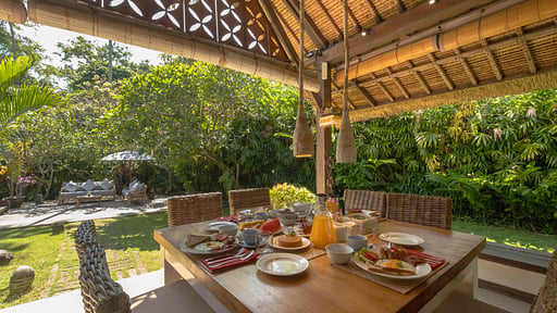 Villa Home Dining area