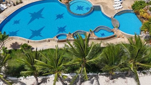 Balinese Grand View 4 Swimming pool