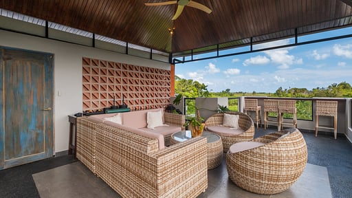 Baliris Villa V Rooftop lounge