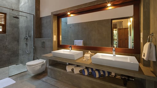 Ballarat Luxury Villa Bedroom 1