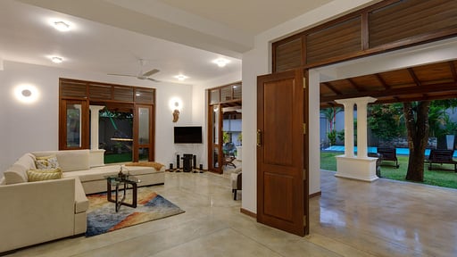 Ballarat Luxury Villa Living room