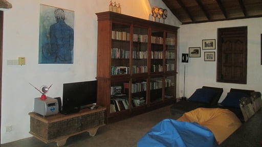 Bamboo Villa Мультимедийная комната