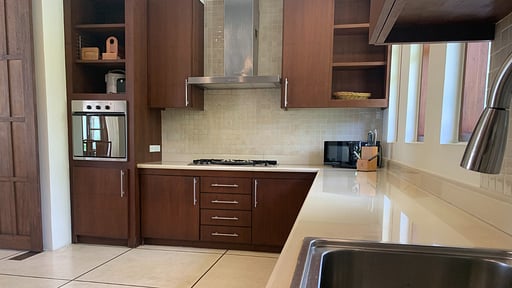 Ban Laem Set Kitchen