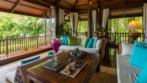 Ban Sairee Living room