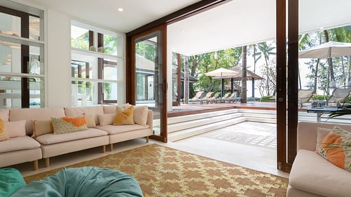 Ban Suriya Living room