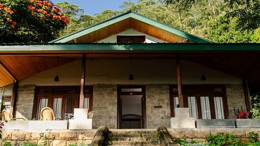 Bawlana Estate Bungalow Terrace/Veranda