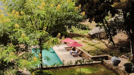 Bawlana Estate Bungalow Swimming pool