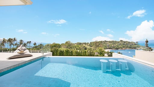 Beach Bungalow Seven Piscina