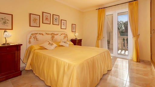 Beach Villa Arran de Mar Dormitorio 1