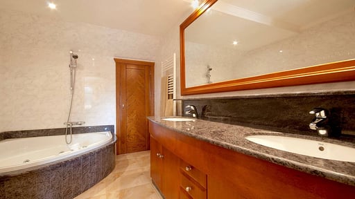 Beach Villa Arran de Mar Dormitorio 1