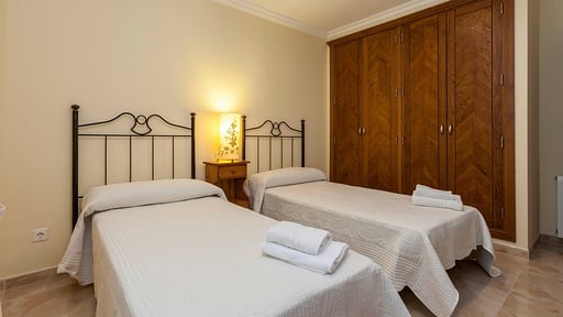 Beach Villa Arran de Mar Dormitorio 3