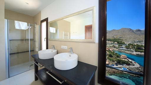 Beach Villa Cala Carbo Спальня 1