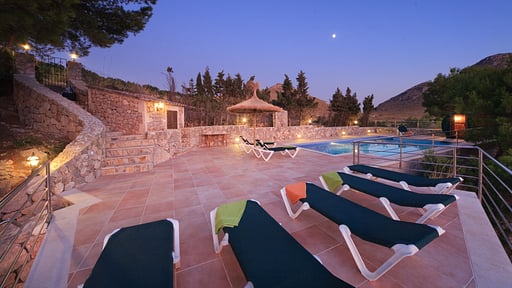 Beach Villa Cala Carbo Бассейн