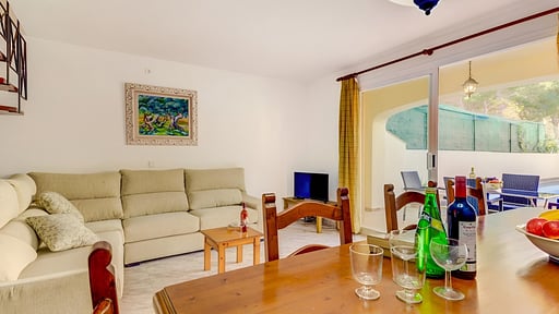 Beach Villa Can Bauza Dining area