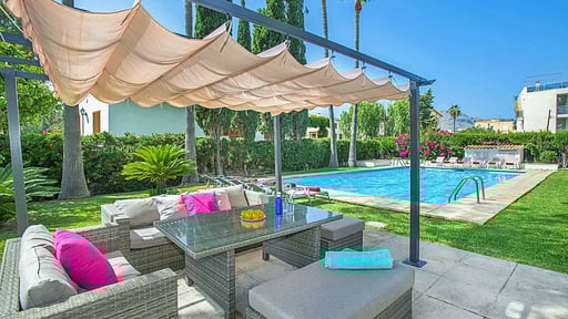 Beach Villa Can Ros Swimming pool