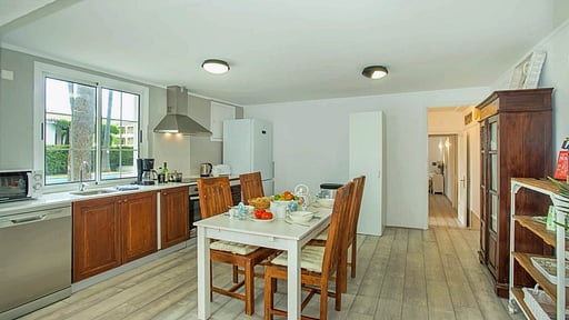 Beach Villa Can Ros Kitchen