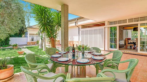 Beach Villa Can Ros Dining area 2