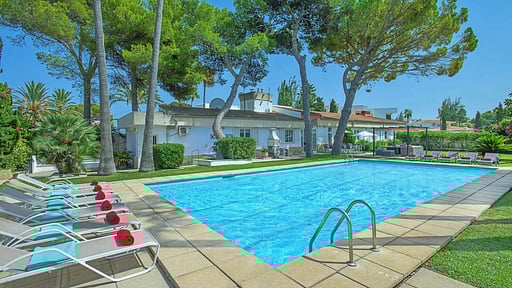 Beach Villa Can Ros Swimming pool