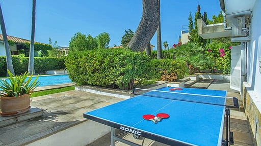 Beach Villa Can Ros Table tennis
