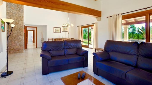 Beach Villa Can Carles Wohnbereich