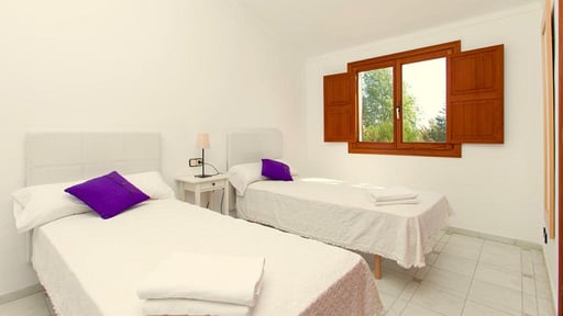 Beach Villa Can Carles Schlafzimmer 2