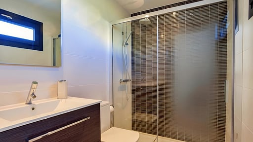 Beach Villa Cosins 1 Mel Bedroom 3