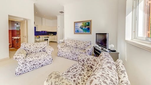 Beach Villa Pins Living room