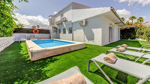 Beach Villa Ribot I Piscine