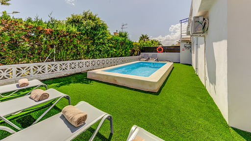 Beach Villa Ribot I Piscine