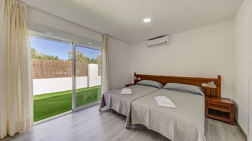 Beach Villa Ribot I Chambre 1