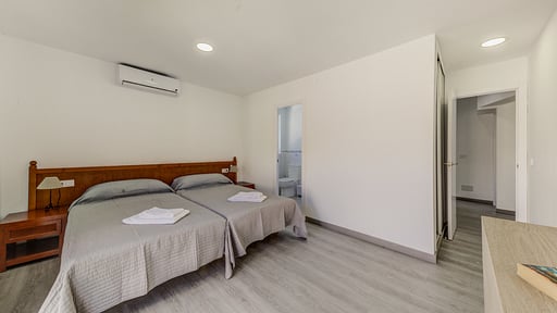 Beach Villa Ribot I Chambre 1