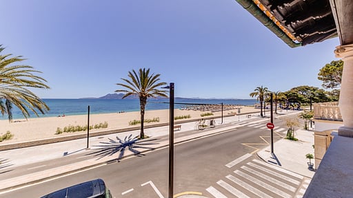 Beach Villa Silver Others