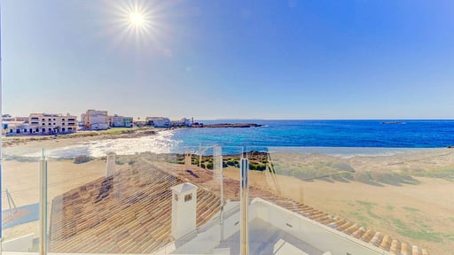 Beachfront Apartment Migjorn Cel Beach