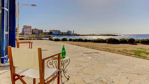 Beachfront Apartment Migjorn Playa Terrace/Veranda