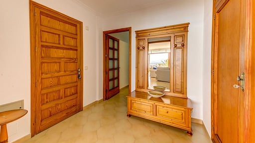 Beachfront Apartment Simar Others