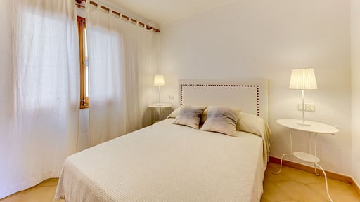 Beachfront Apartment Simar Bedroom 1