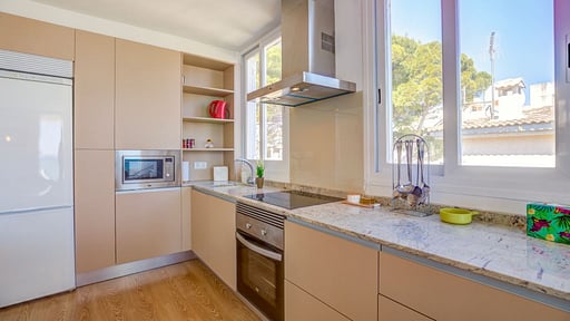 Beachfront Apartment Sivella Kitchen